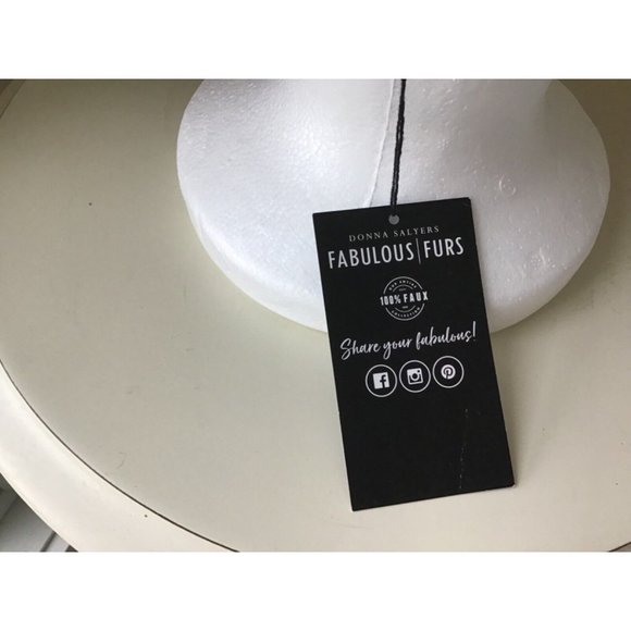 Donna Salyers Fabulous Furs Ivory Faux Sherpa Adjustable Baseball Cap NWT - Picture 5 of 7